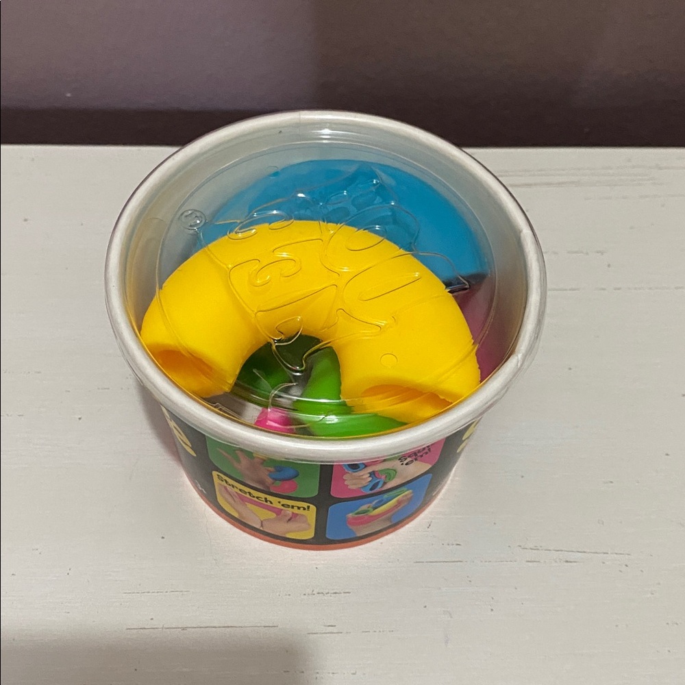 Schylling NeeDoh Mac N' Squeeze Novelty Sensory Fidget Stress Relief Toy - Picture 6 of 7
